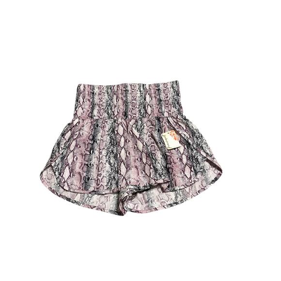Free People Movement Anaconda Venum Print Athletic Shorts Women's Size XS NWT - Picture 1 of 6